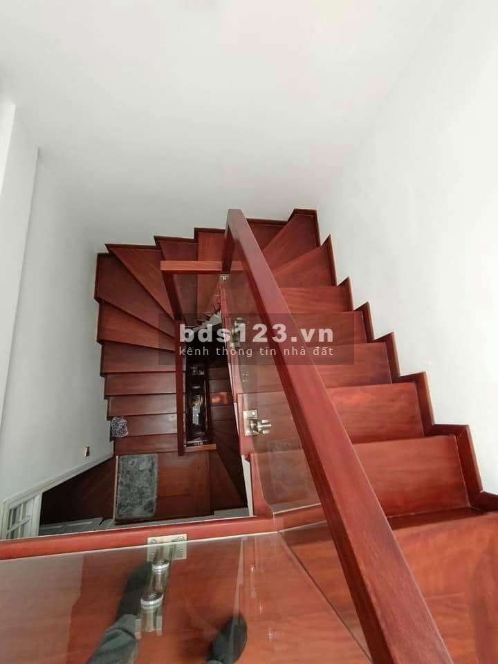 Siêu phẩm Huỳnh Thúc Kháng nhà mới đẹp như cung điện ngõ thông tứ phía sổ chính chủ