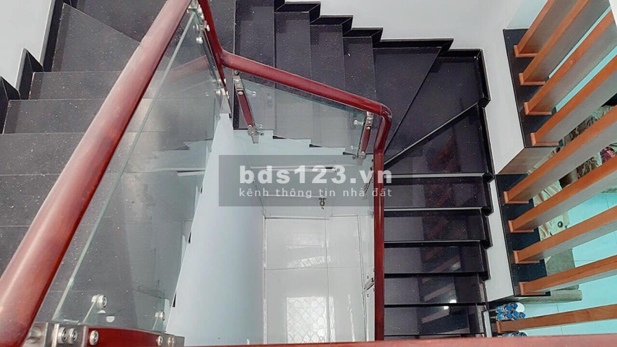 Mặt tiền Lê Ngã Tân Phú 187m2 9x21 ngang hiếm kinh doanh đỉnh đẹp ở ngay nhỉnh 21 tỷ TL