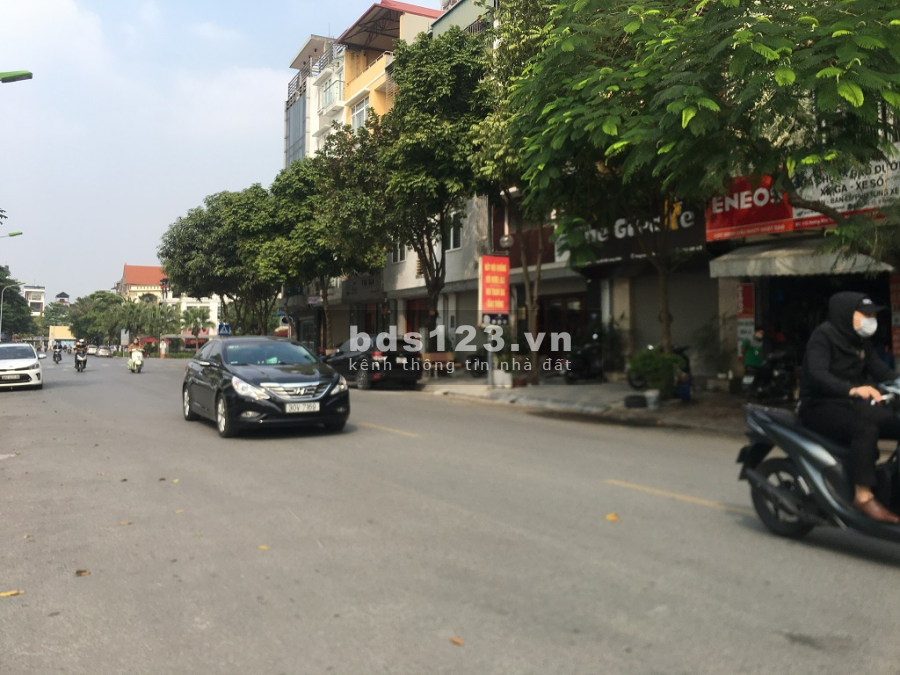 12 tỷ 3 Cao Tầng MP Hoàng Như Tiếp dt 68m2 Mặt tiền 6m Vỉa Hè K.Doanh - 0368548338