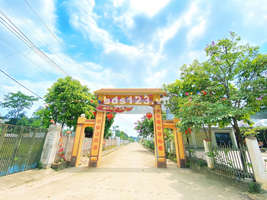 Đất nền Làng Văn Hóa Các Dân Tộc Việt Nam vị trí đắc địa, khu dân cư, giá bán 20 triệu/m2