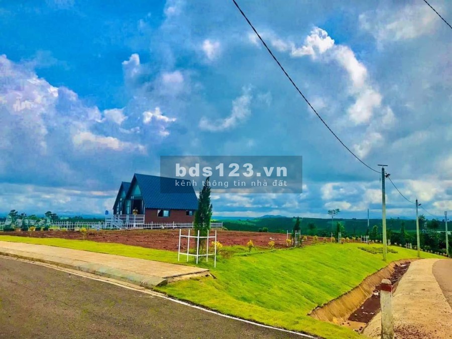 Bán đất thổ cư đầy đủ thác Ddambri Bảo Lộc view đẹp giá rẻ, tiện ích đầy đủ, đường lớn