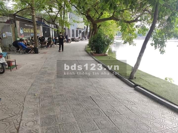 Bán nhà lô góc mặt hồ Xã Đàn quận Đống, viu đẹp, diện tích sử dụng 70m2 đúc kiên có 5 tầng