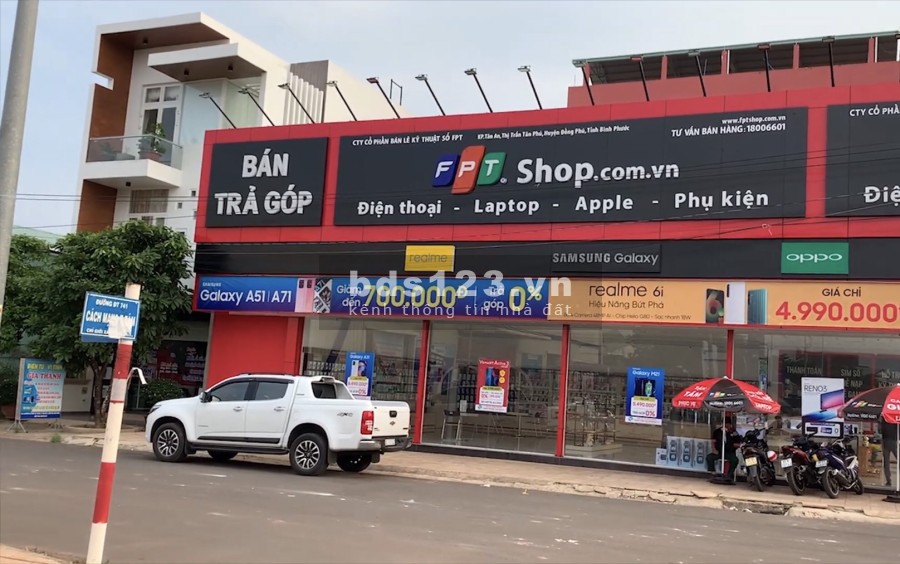 Về quê kinh doanh quán ăn, cần bán gấp 540m2 đất gần KDL Đảo Yến Sơn Hà xây nhà ở được ngay