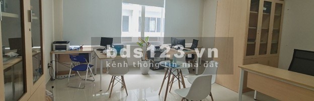 Chia sẻ 1 tầng văn phòng trong khu đô thị Sala. Liên hệ: 0839882288 đ