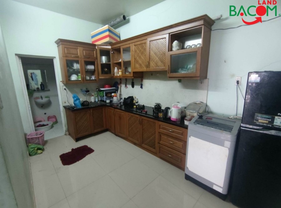 Bán nhà phường Tân Mai, đường Kia Morning, sổ hồng riêng thổ cư, giá bán chỉ 2 tỷ 1