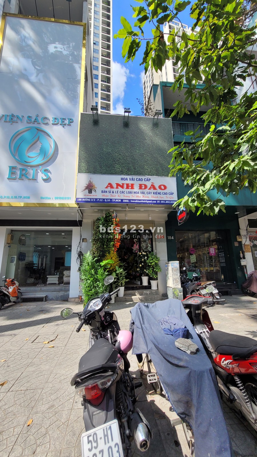 Chính chủ cần bán gấp mặt tiền 3 tháng 2, phường 12, Quận 10 pháp lí đủ, có giấy phép xây dựng