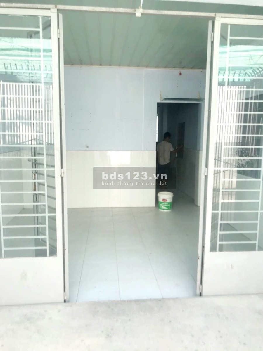 Nhà lô góc HXH gần MT An Dương Vương Q8 80M2 4X20 tiện xây mới đón Tết, giá chỉ 4.2 tỷ TL