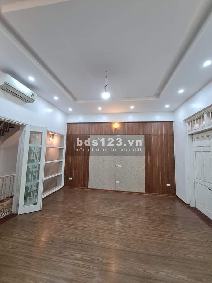 Bán nhà phố Quan Nhân, Thanh Xuân, 50m2x5 tầng, mt 4m, mặt ngõ thông, gara, kinh doanh lh 6,8 tỷ