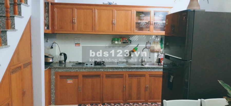 Khu đất vàng dân đông đúc an ninh chặt chẽ ng dân dễ thương thân thiện. 5x18 90m2 1 trệt 1 lầu