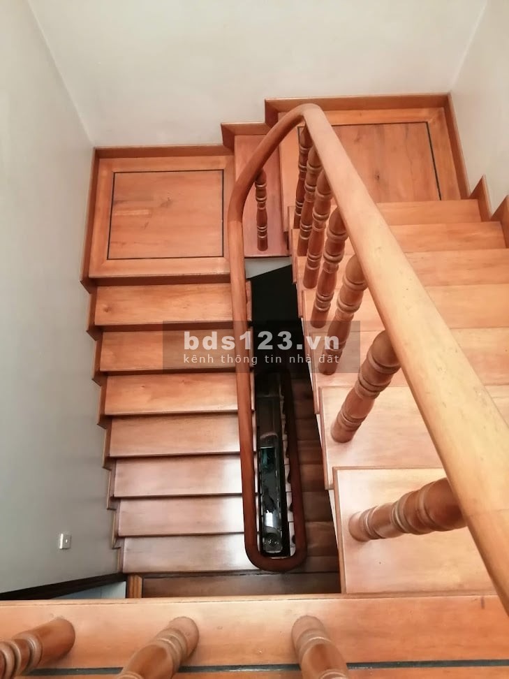 Cần bán nhà 4 tầng, MTKD Nguyễn Quý Anh, dt 73m2, giá 12.5 tỷ tl, Tân Sơn Nhì, Tân Phú