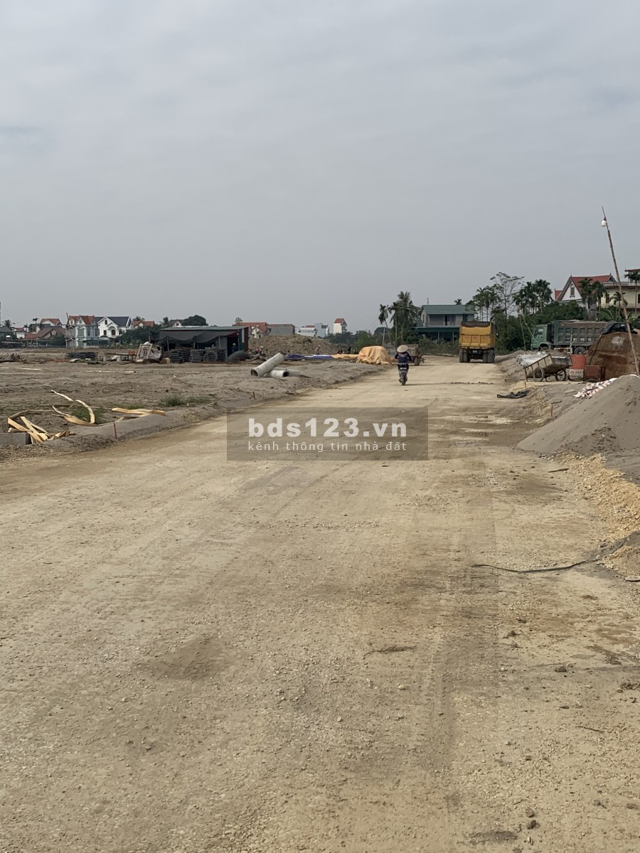 Đất nền dự án mới sát thị trấn Thanh Hà giá đầu tư sinh lời, khu vực an sinh, lh 0988266050