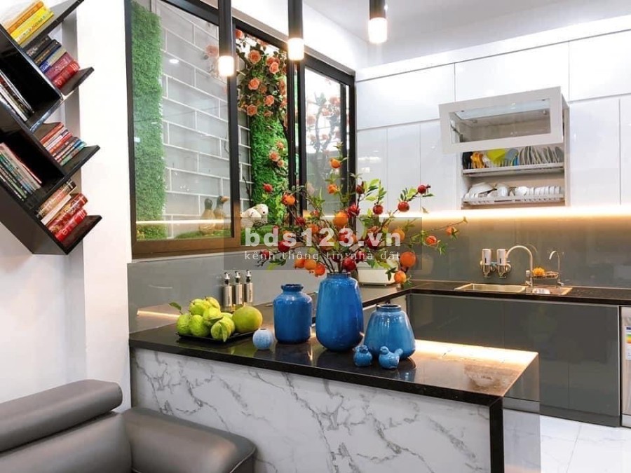 Bán nhà mặt phố Nguyễn Như Đổ, diện tích 30m2, mặt tiền 4,95m, kinh doanh đỉnh, giá 7 tỷ