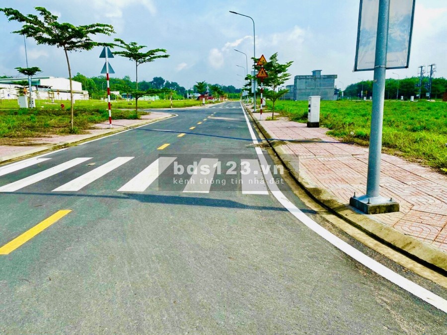 Đất nền trung tâm Bình Dương khu dân cư Đức Phát liên hệ 0382575001 tiện ích đầy đủ