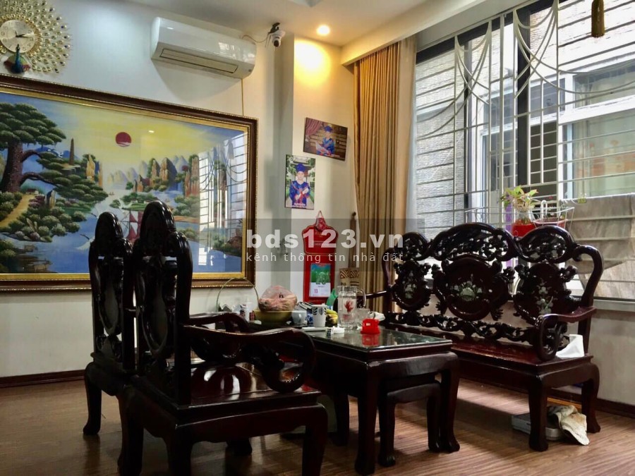 Bán nhà kinh doanh đỉnh, 2 mặt thoáng vĩnh viễn sổ đỏ vuông đẹp, đúc kiên cố 5 tầng hoàn thiện