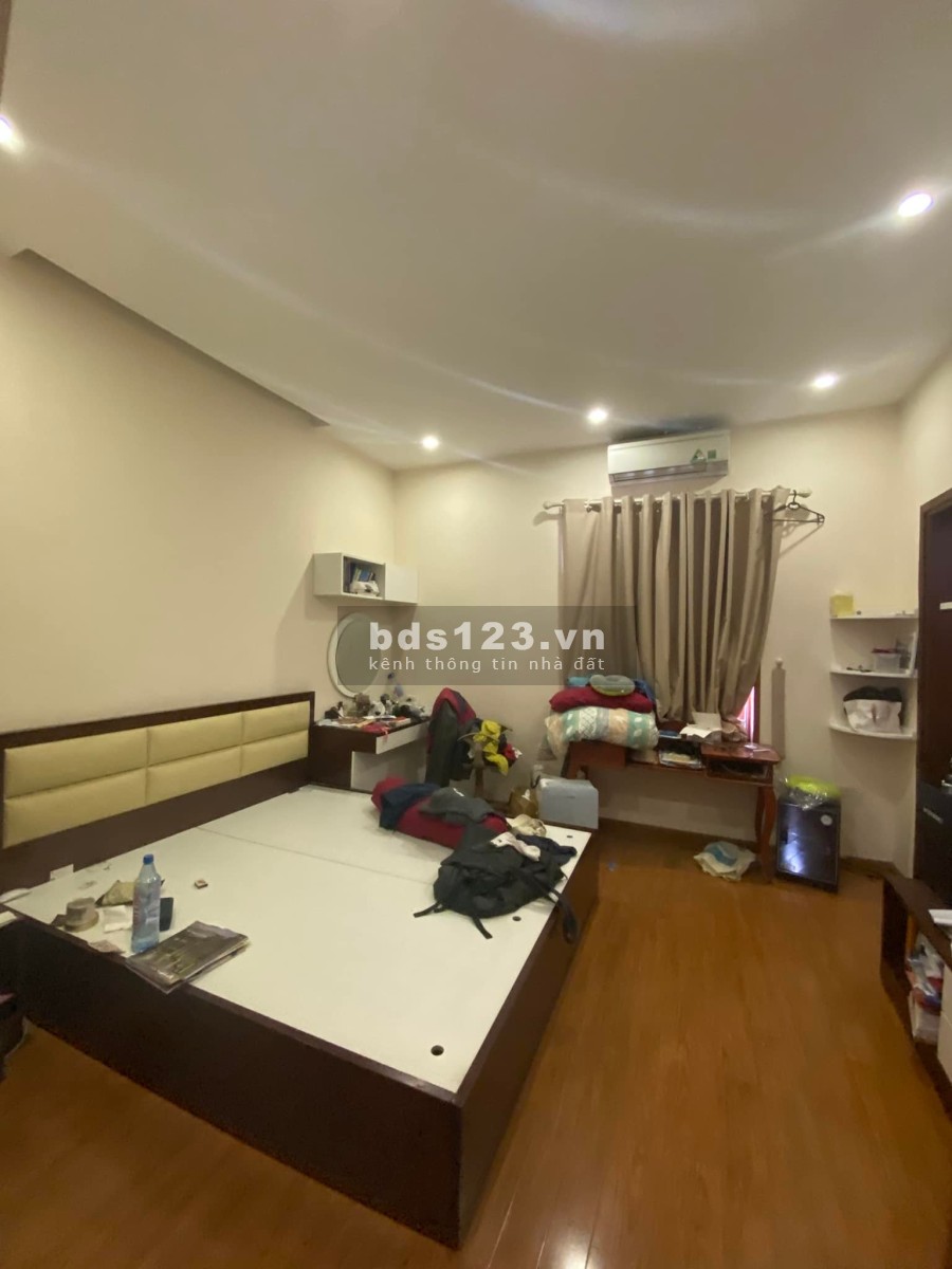 Bán biệt thự phân lô cán bộ phố Võng Thị, Tây Hồ dtsd t 95m2 4 tầng mt 6m giá 20 tỷ an sinh cao