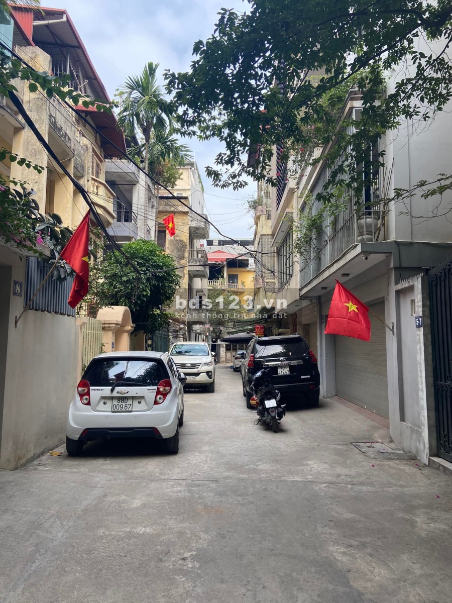 Bán biệt thự phân lô cán bộ phố Võng Thị, Tây Hồ dtsd t 95m2 4 tầng mt 6m giá 20 tỷ an sinh cao