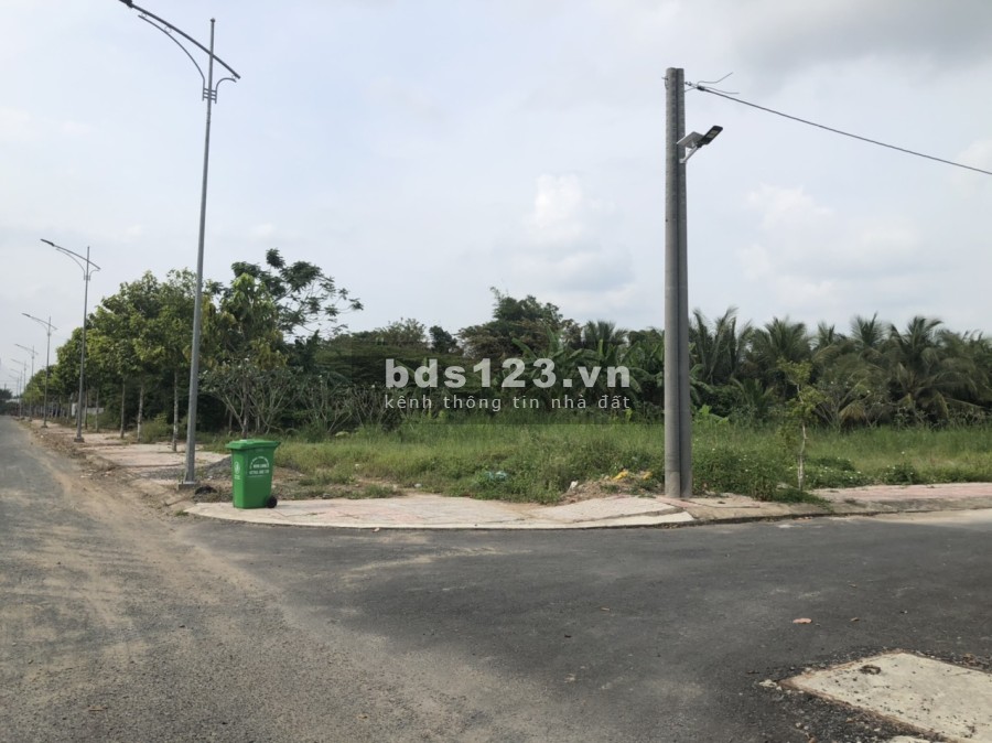 Đất nền biệt thự shophouse view sông Cổ Chiên, sổ sẵn sang tên công chứng ngay, lhcc
