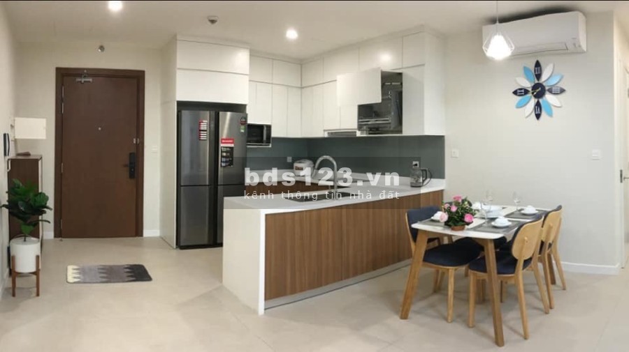 Cho thuê chung cư cao cấp Kosmo Tây Hồ 84m2 2PN 2WC full nội thất hiện đại. LH: 0963146006