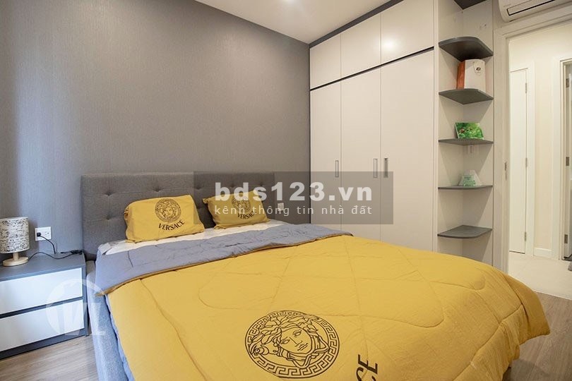 Cho thuê chung cư cao cấp Kosmo Tây Hồ 84m2 2PN 2WC full nội thất hiện đại. LH: 0963146006