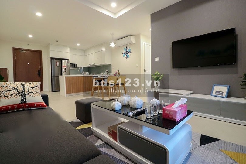 Cho thuê chung cư cao cấp Kosmo Tây Hồ 84m2 2PN 2WC full nội thất hiện đại. LH: 0963146006