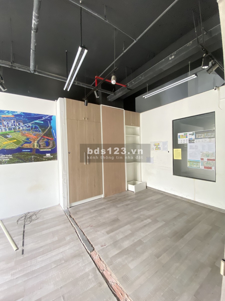 Cho thuê shophouse Nguyễn Cơ Thạch khu đô thị Sala bàn giao thô, vị trí đẹp, dễ nhìn