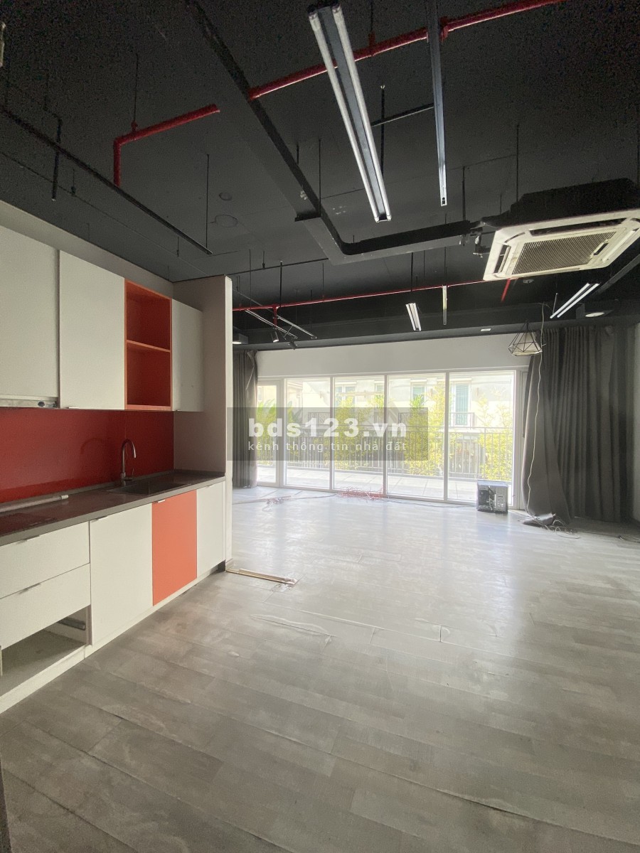 Cho thuê shophouse Nguyễn Cơ Thạch khu đô thị Sala bàn giao thô, vị trí đẹp, dễ nhìn