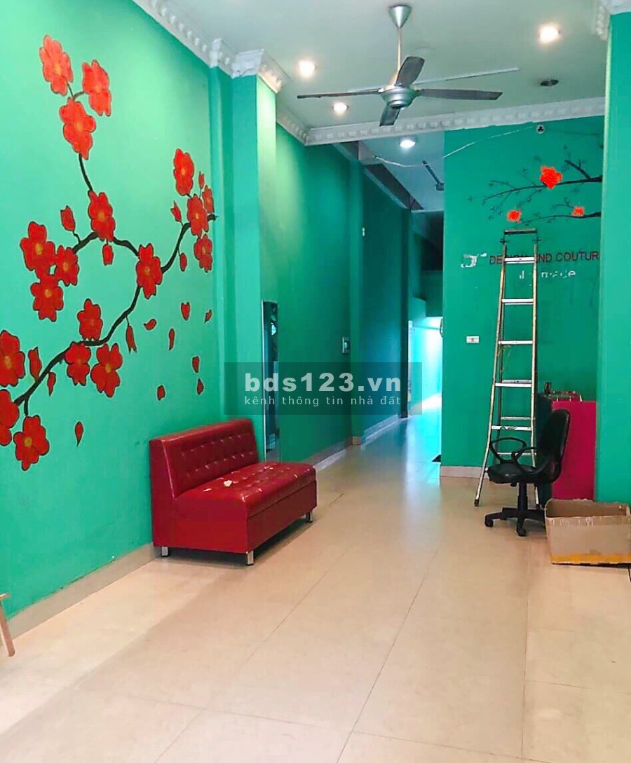 Cho thuê cửa hàng, mặt bằng bán lẻ phố Hàng Dầu giá thương lượng
