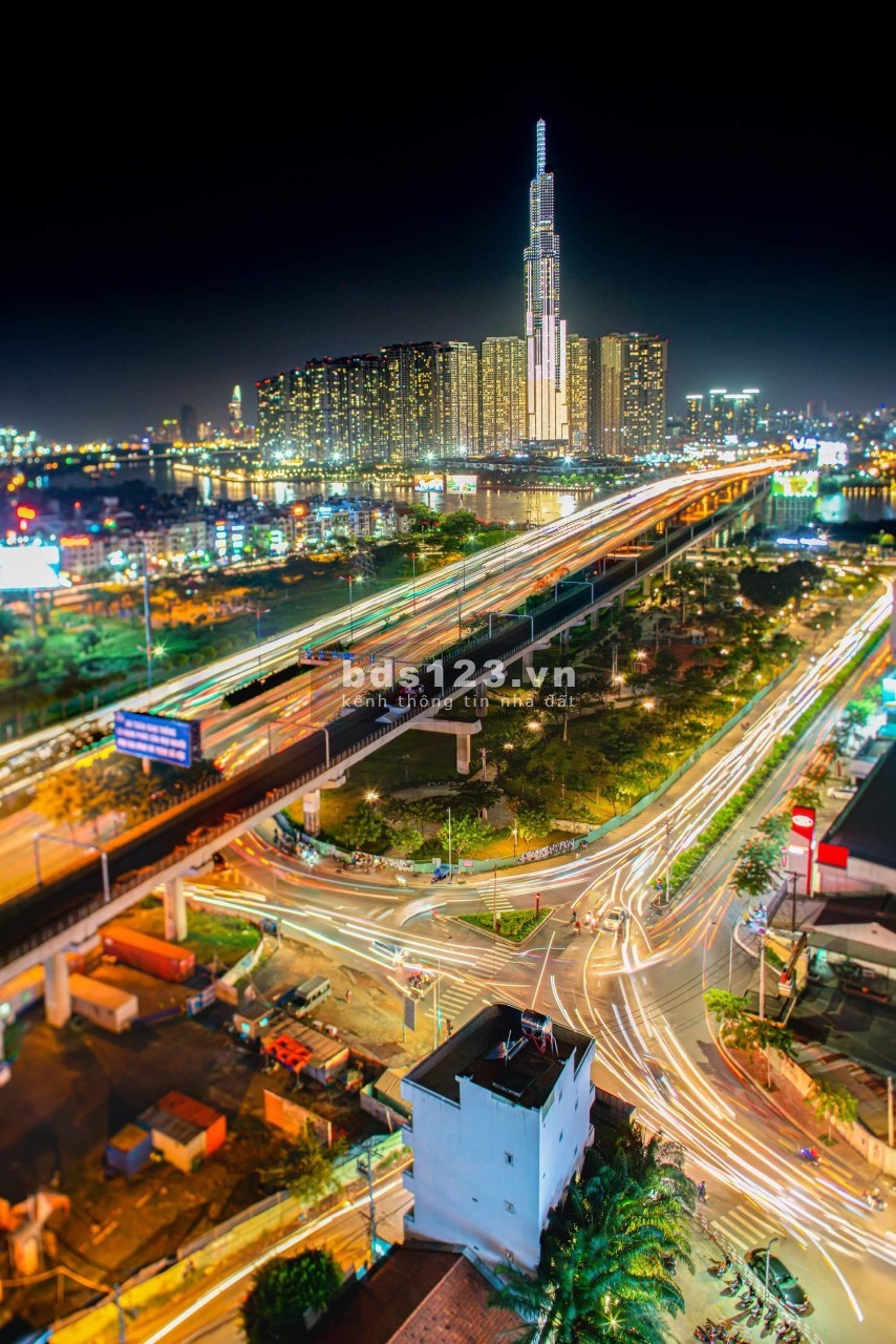 Giá thật bán căn hộ Thảo Điền Pearl, 2PN, 120m2, giá 6.5 tỷ, view landmark 81