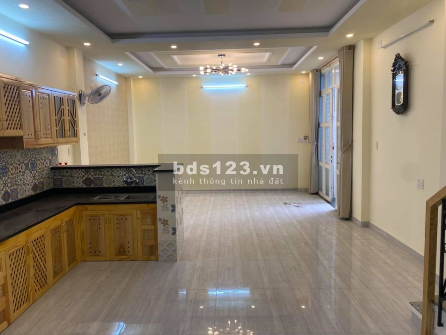Nhà rất đẹp Nhà măt Tiền Đường Phan Xích Long, Quận, Phú Nhuận giá 33 tỷ