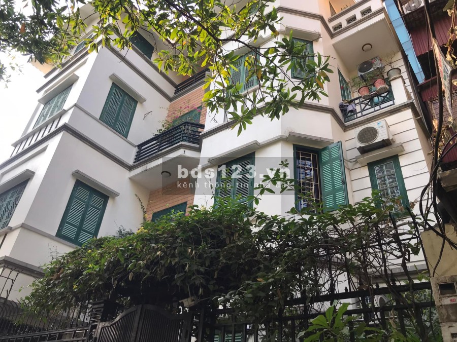 Chính chủ bán nhà phố Giảng Võ Cát Linh Quận Đống Đa dtsd 90m2, 4 tầng, mt 11,6m (17,5 tỷ)