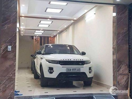 Bán nhà lô góc, phố Hoàng Quốc Việt 58m2 x 6.5 tầng, thang máy, ô tô vào nhà, giá: 9.5 tỷ