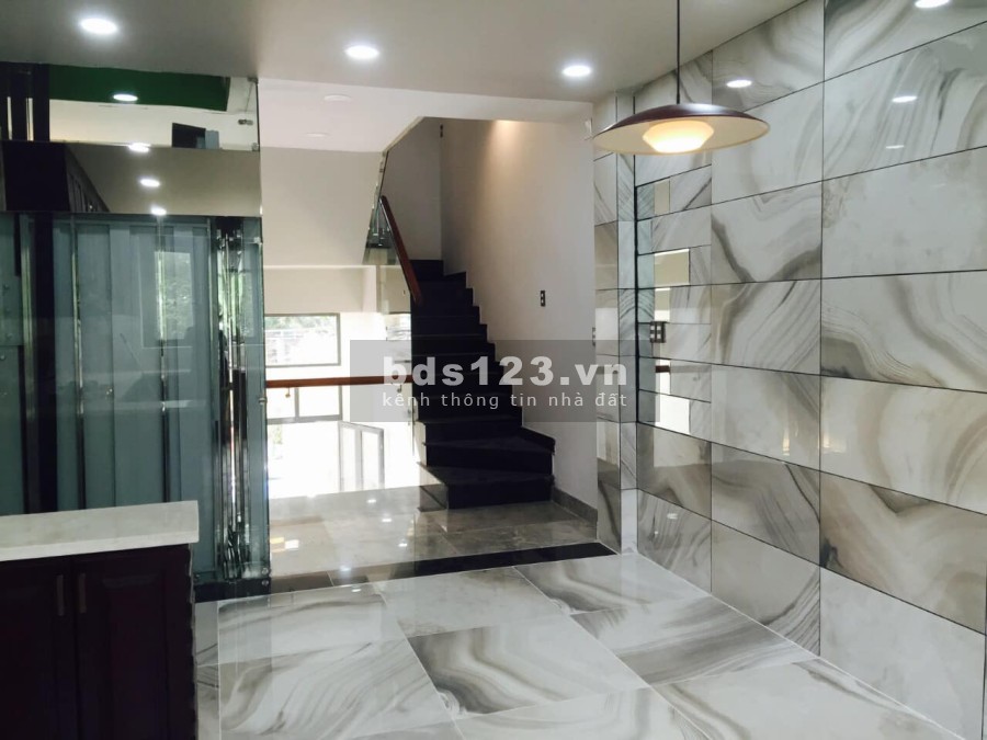 Nhà 2 MTKD Chợ Lớn Quận 6, 79m2 4.2x19 7 tầng TM 6PN tặng nội thất xịn, bán gấp 17 tỷ TL