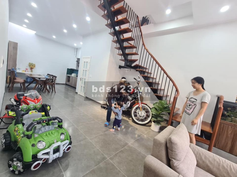 NHÀ ĐẸP KINH DOANH - GIÁ RẺ - CĂN GÓC 3 THOÁNG - DT 41M