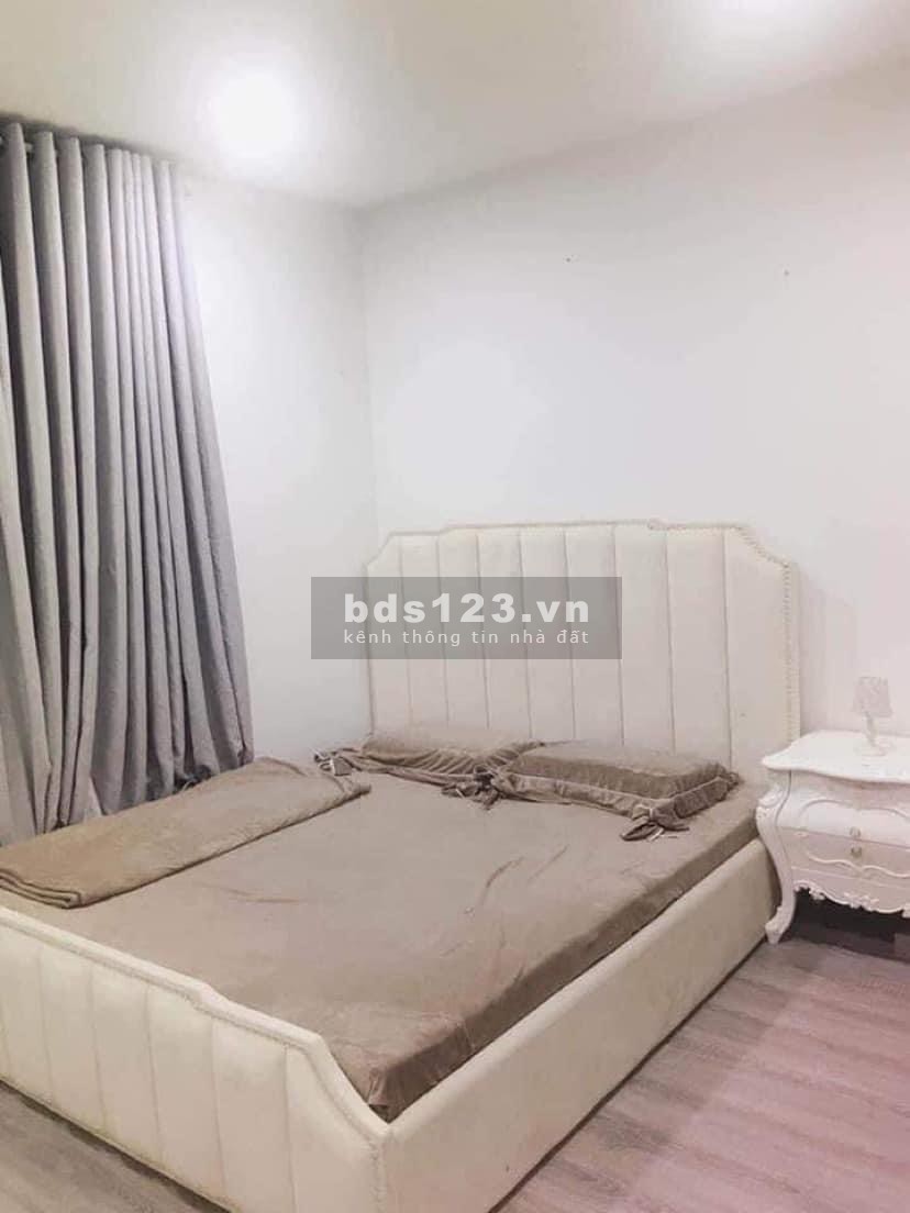 Bán nhà nở hậu 24/1m Nguyễn Nhược Thi phường 15 Quận 8 nội thất đầy đủ, giá tốt