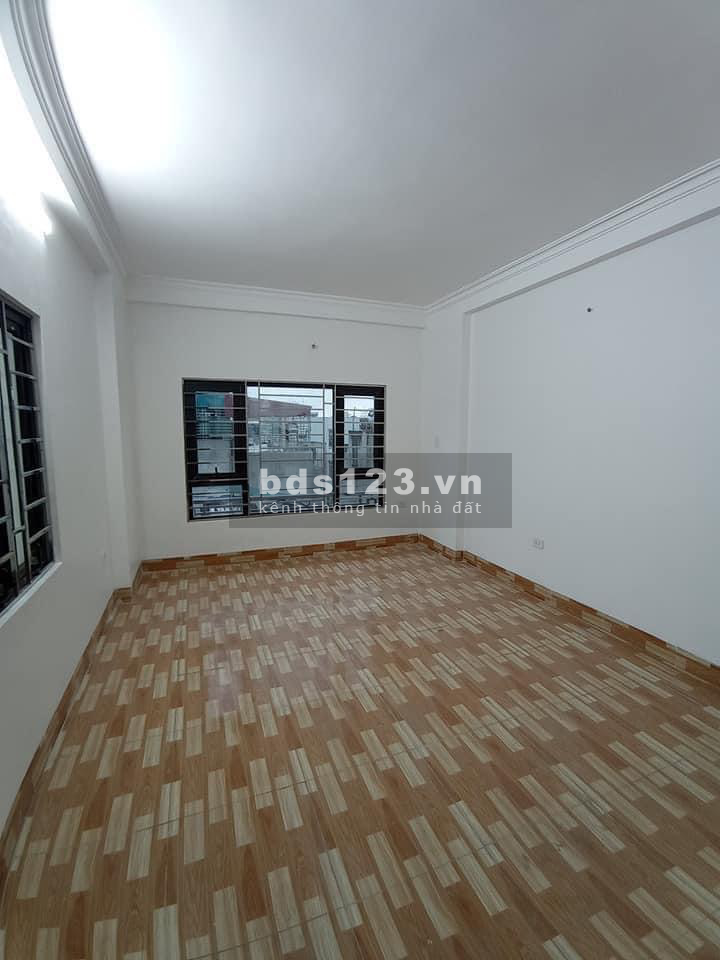 Mới xây cực đẹp ô tô tránh vào ở luôn 60m2 x 5T chỉ đúng 6 tỷ ở Hai Bà Trưng