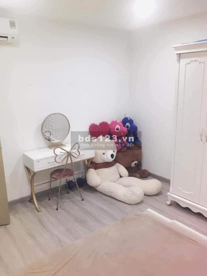 Bán nhà nở hậu 24/1m Nguyễn Nhược Thi phường 15 Quận 8 nội thất đầy đủ, giá tốt