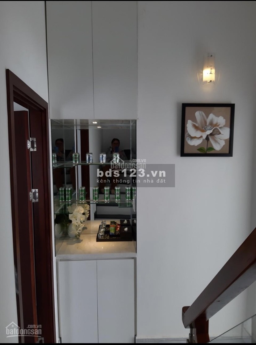 Bán nhà nở hậu 24/1m Nguyễn Nhược Thi phường 15 Quận 8 nội thất đầy đủ, giá tốt