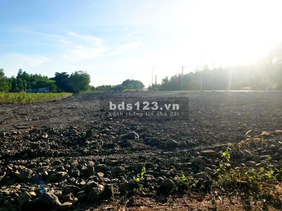 Em cần bán gấp 1 lô đất nền xã Bình Trung Châu Đức, giá bán đầu tư sinh lời cao, pháp lý đủ