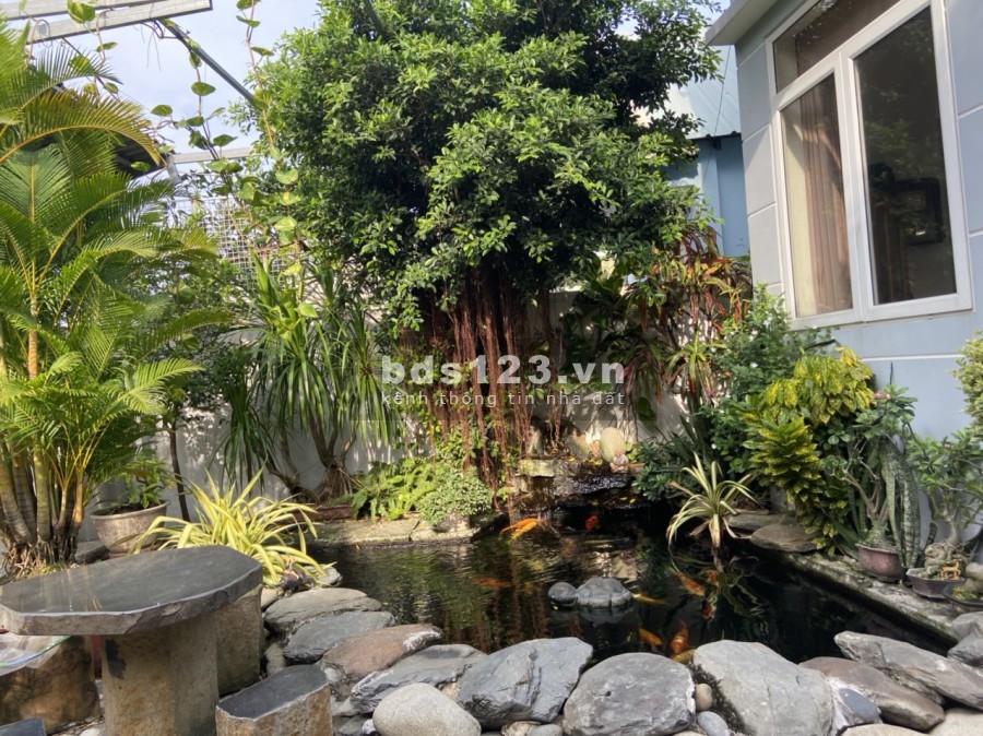 Bán nhà đường Linh Đông, Linh Đông, Thủ Đức giá bán chỉ 10.4 tỷ, liên hệ 0915217339