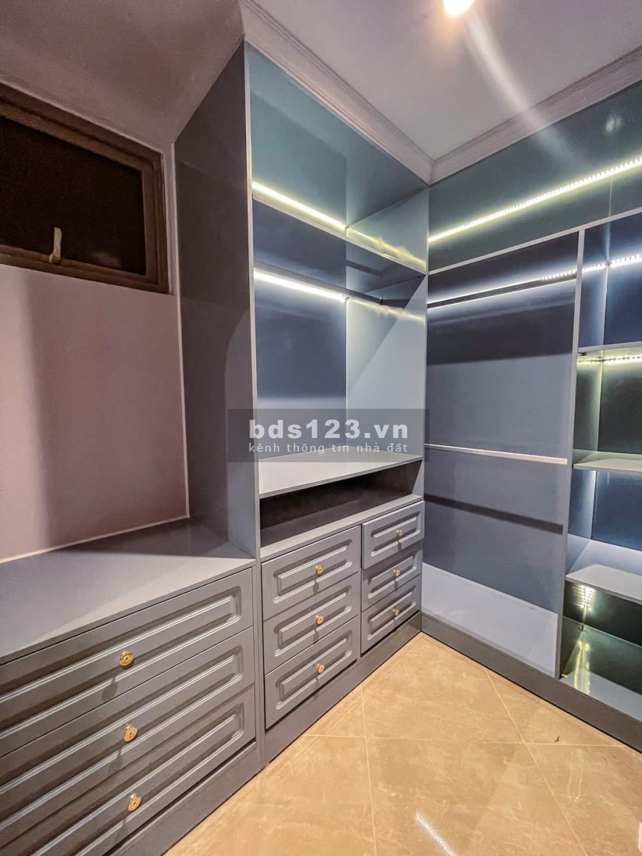Cho thuê căn hộ diện tích 121m2 chung cư Palm Heights giá chỉ 17 triệu/tháng tâng cao, view đẹp