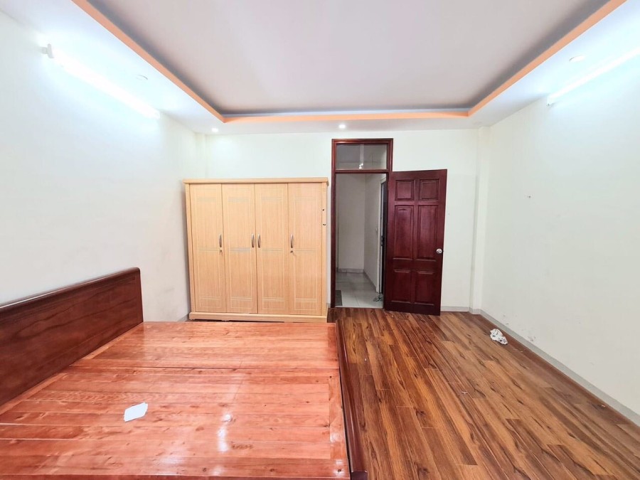 Bán gấp nhà Hoàng Mai 31m, mặt tiền 4m giá bán chỉ 3,05 tỷ liên hệ 0336631645