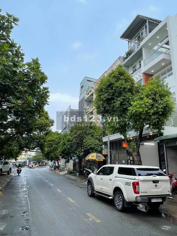 MTKD Khuông Việt Tân Phú 110m2 4.2x26 cạnh Đầm Sen chưa qua đầu tư đắc địa, chỉ 13.5 tỷ TL