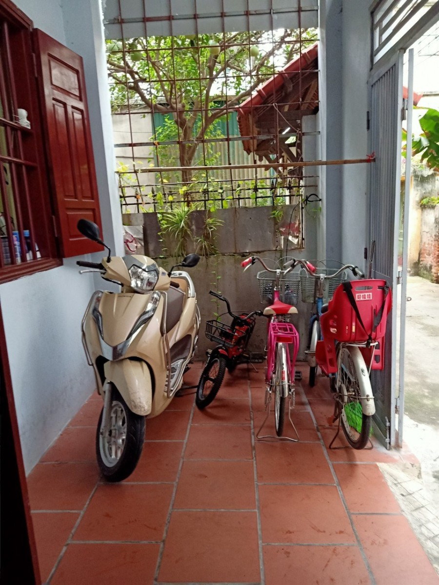 Bán nhà nguyên căn diện tích 52m2, 2 tầng đúc trung tâm xã Tam Hiệp, Thanh Trì, giá bán 2.x tỷ