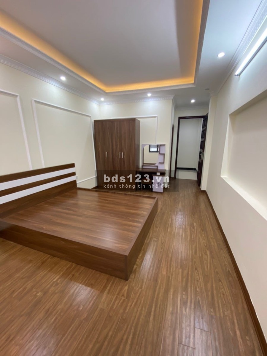 Cần bán gấp nhà Tô Hiệu, Hà Đông, diện tích sử dụng 33m2, 4 tầng, giá bán chỉ 2.5 tỷ