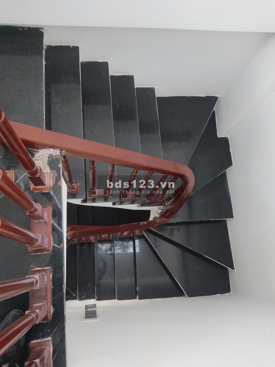 CẦN BÁN NHÀ - DT 34M - GIÁ NHỈNH 3 TỶ - SỔ ĐẸP