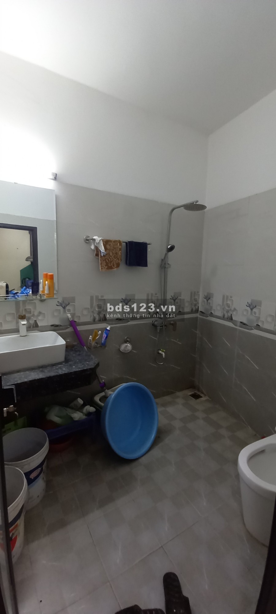 Bán nhà 5 tầng dân xây ngay cạnh Aeon Long Biên, diện tích 45m2x5 tầng giá bán 3,75 tỷ