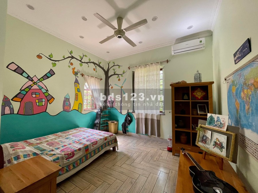Bán nhà vườn diện tích 1000m2, có 140m2 thổ cư, sổ hồng chính chủ riêng giá bán 5.2 tỷ