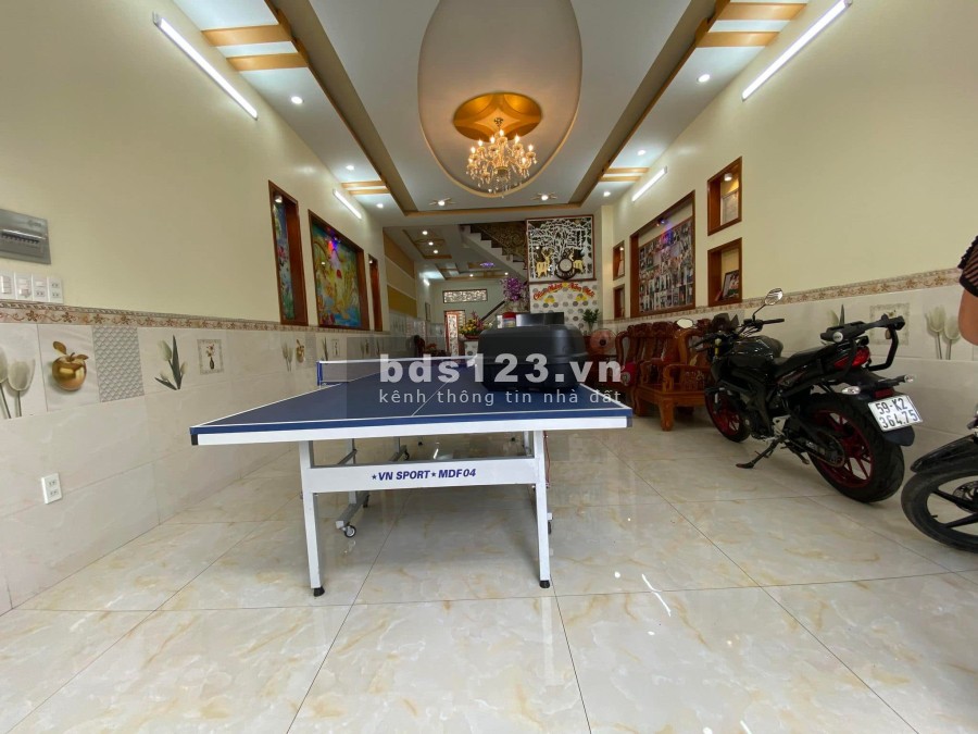 Mặt tiền khu Tên Lửa Bình Tân 104m2 5.2x20 4T 6PN sổ vuông, cực đẹp ở ngay, nhỉnh 13 tỷ TL