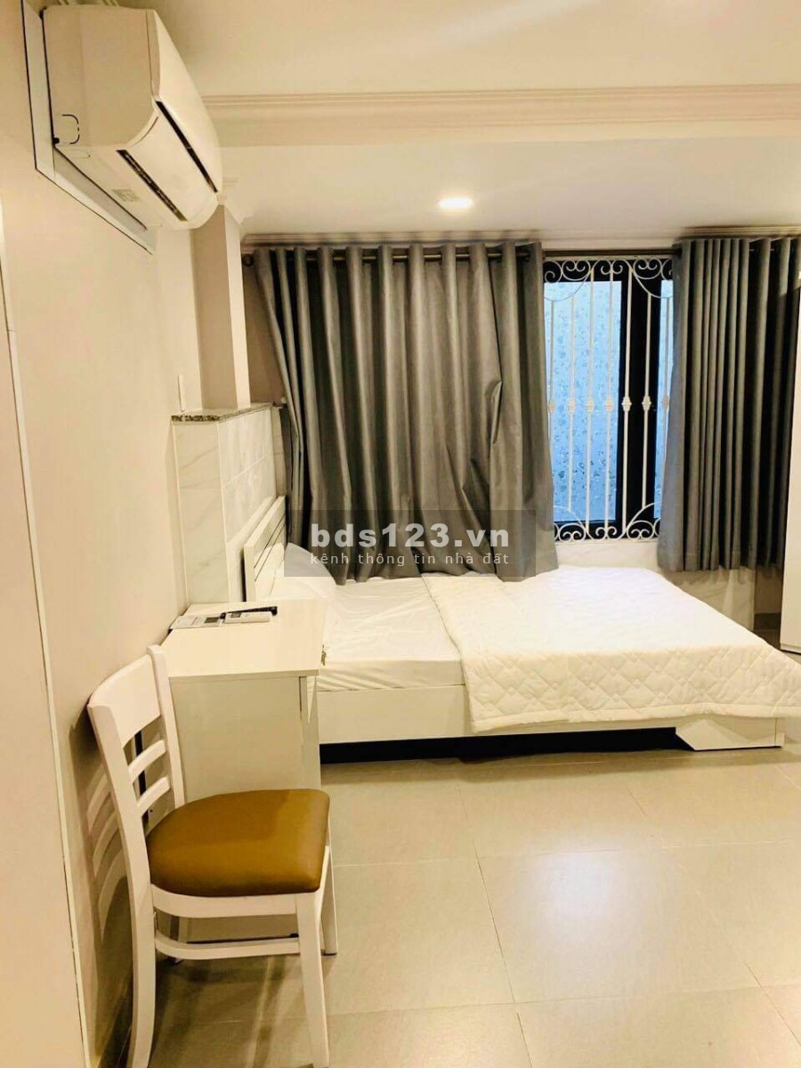 Bán căn nhà diện tích 116m2 5 tầng 2 mặt tiền đường Nơ Trang Long giảm sâu chỉ còn 20 tỷ