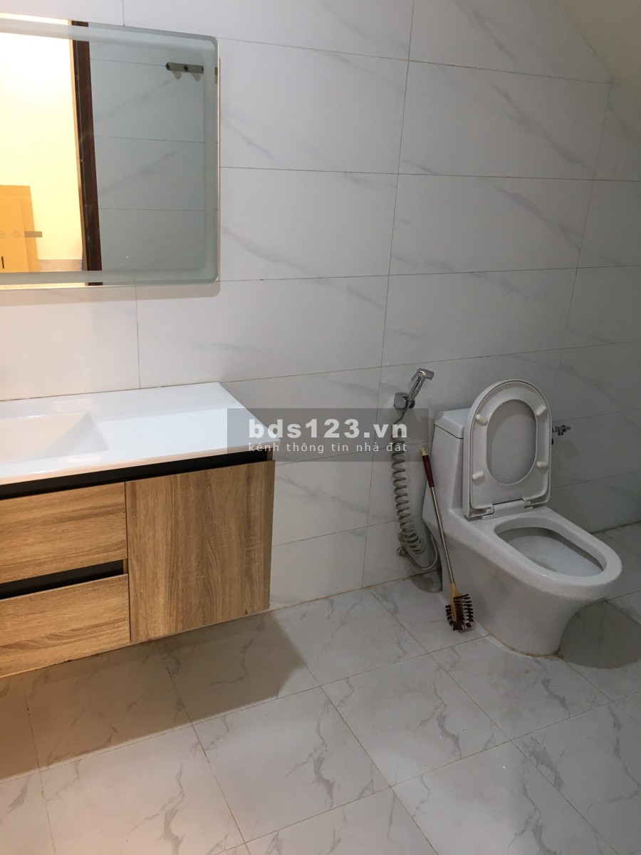 Chính chủ cho thuê mặt bằng mở văn phòng tại 82 Nguyễn Tuân Thanh Xuân, Hà Nội